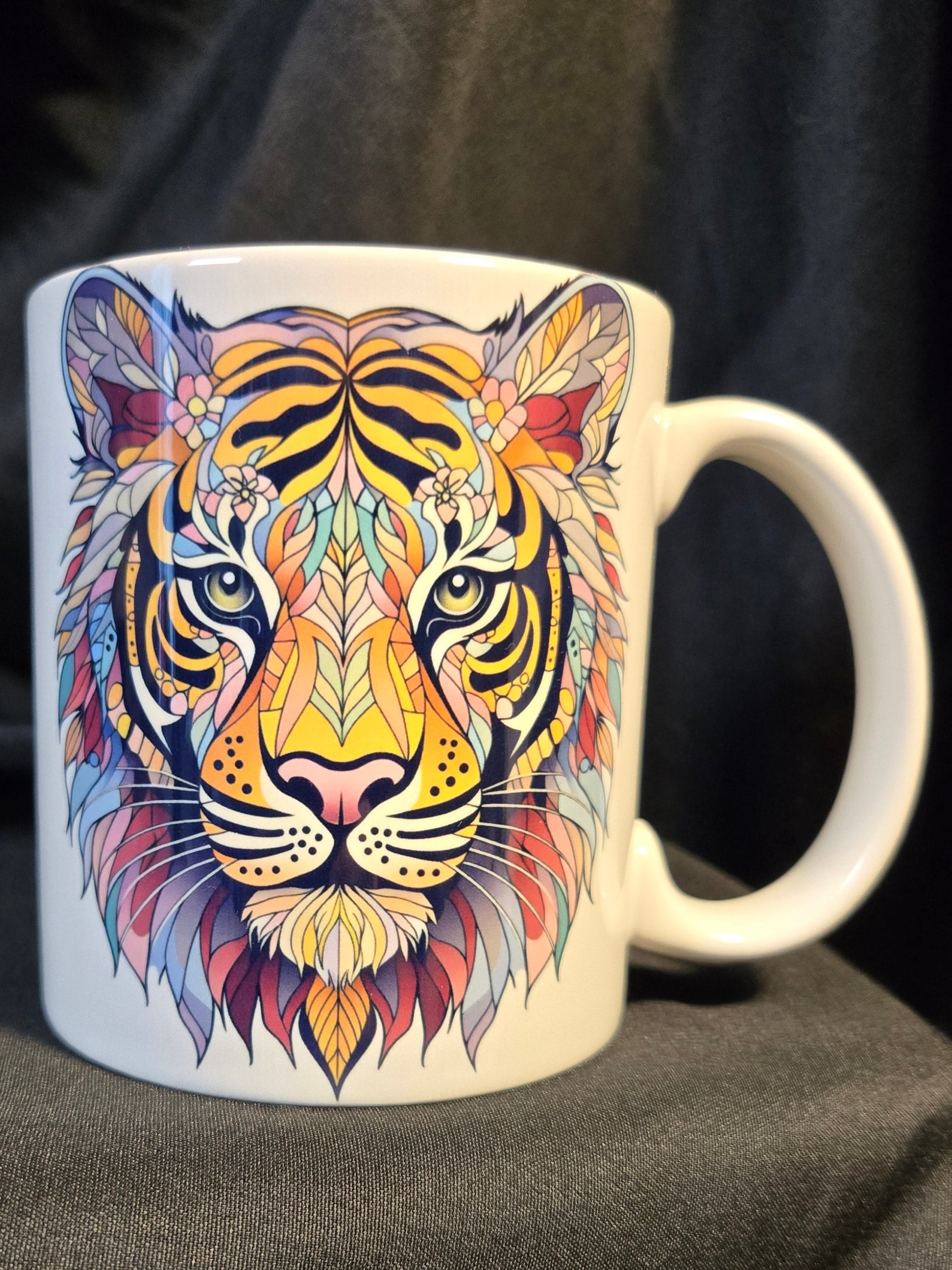 Multicolored Tiger 11 ounce mug